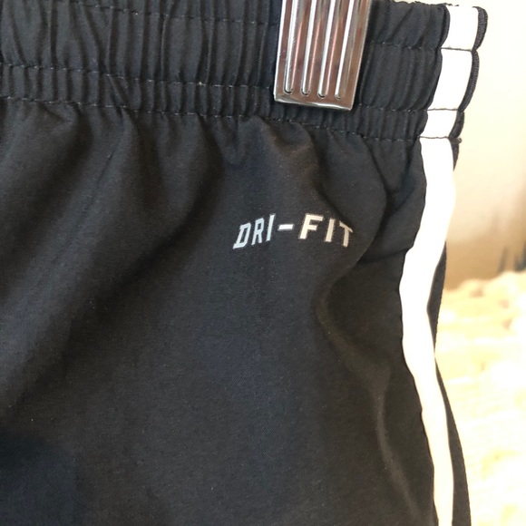 Nike Dri-Fit Athletic Shorts - Picture 2 of 4